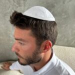 כיפה גמס לבן