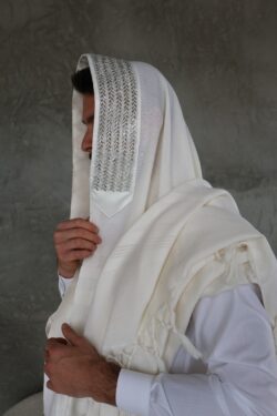 טלית מהודרת סילבר