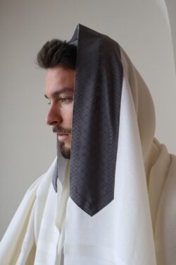 ⁦טלית מהודרת Gray⁩ – תמונה ⁦3⁩