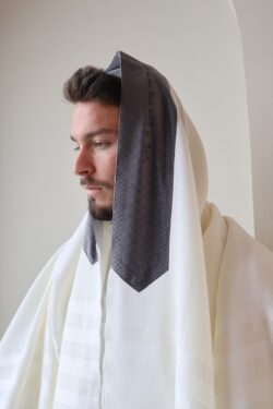 ⁦טלית מהודרת Gray⁩ – תמונה ⁦2⁩