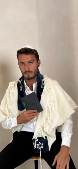⁦טלית מהודרת דגם ג׳נובה כחול⁩ – תמונה ⁦6⁩