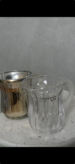 ⁦נטלה קריסטל שקוף מהודרת⁩ – תמונה ⁦2⁩