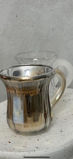 נטלה קריסטל מוזהב מהודרת