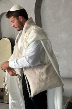 ⁦מארז פרימיום אריג קטיפתי חלק חול⁩ – תמונה ⁦5⁩
