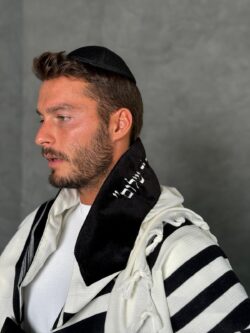 ⁦טלית מהודרת דגם ג׳נובה⁩ – תמונה ⁦4⁩