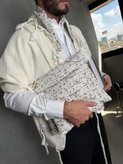 ⁦טלית מהודרת סריג נקודות⁩ – תמונה ⁦3⁩