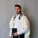 סידור מפואר שחור
