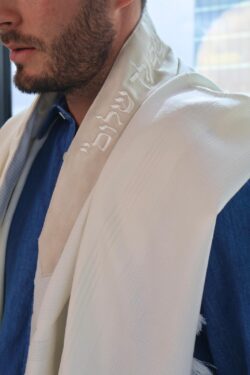⁦טלית PREMIUM במראה ז׳מש⁩ – תמונה ⁦4⁩