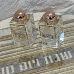 זוג מלחיות עם פלקטה