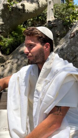 ⁦טלית דגם לואן⁩ – תמונה ⁦2⁩